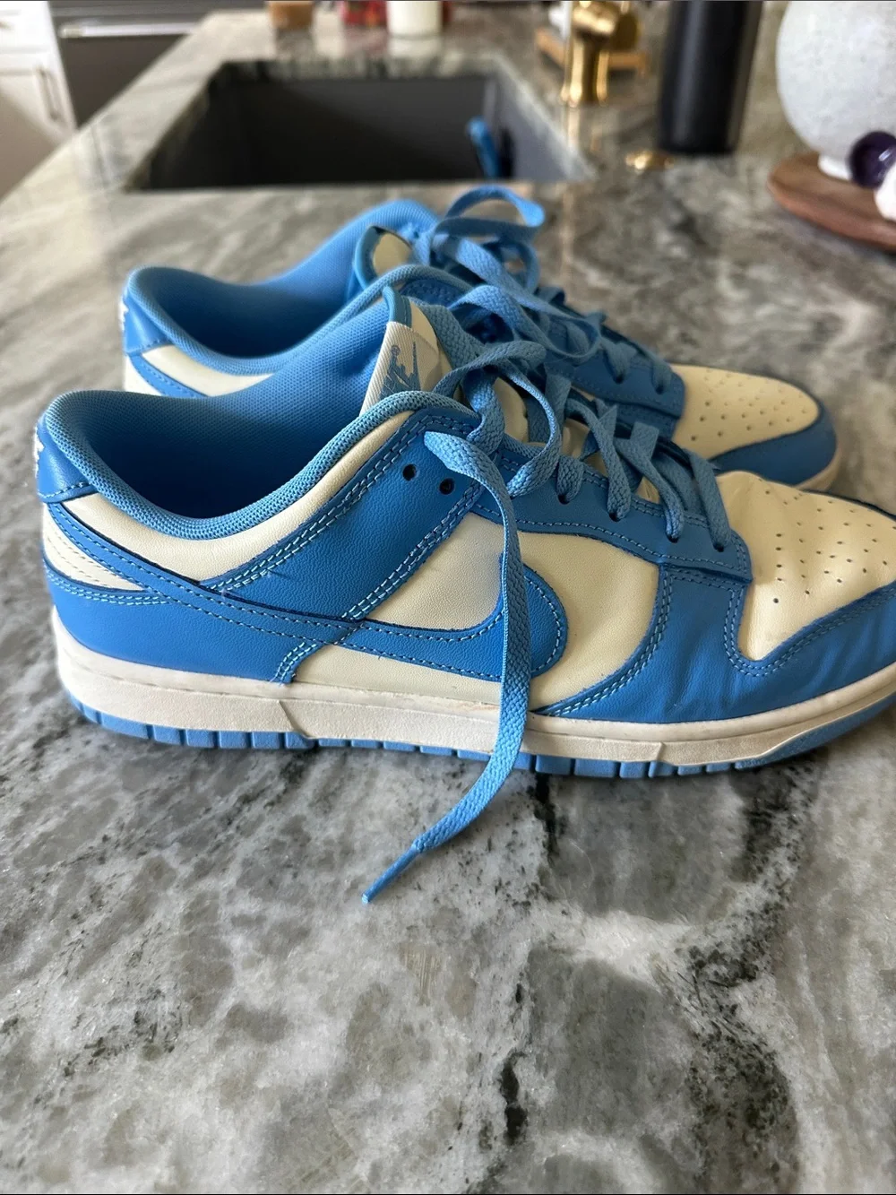 Nike classic low